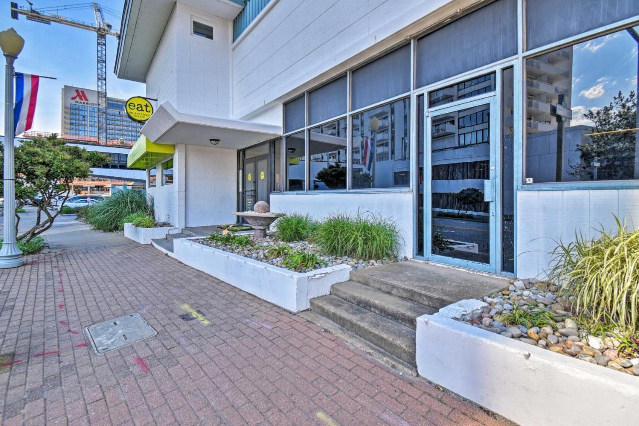 Oceanfront Resort Studio On Virginia Beach! Exterior photo